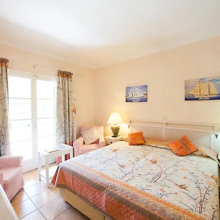St Georges Bay Country Club Adults Only 5* アカラヴィ